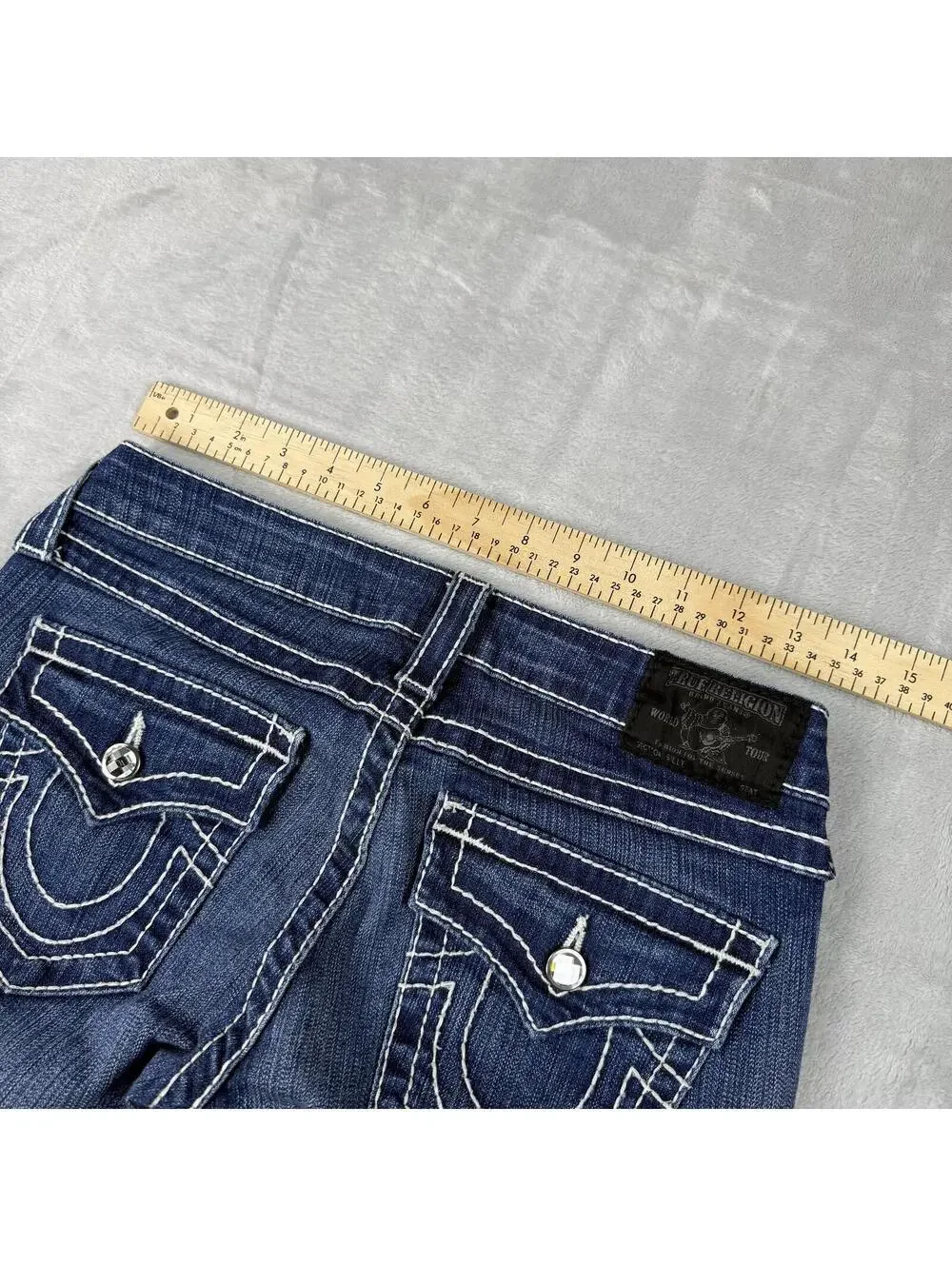 True Religion Blue Denim Jeans Women 28x31 USA Made Striaght Leg Y2K Rainstone - Picture 4 of 12